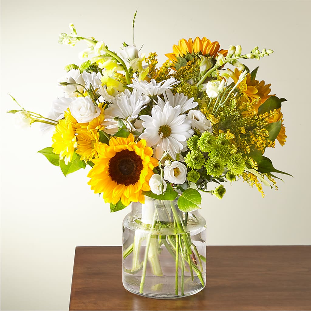 Hello Sunshine Bouquet – The Flower House, Eunice LA