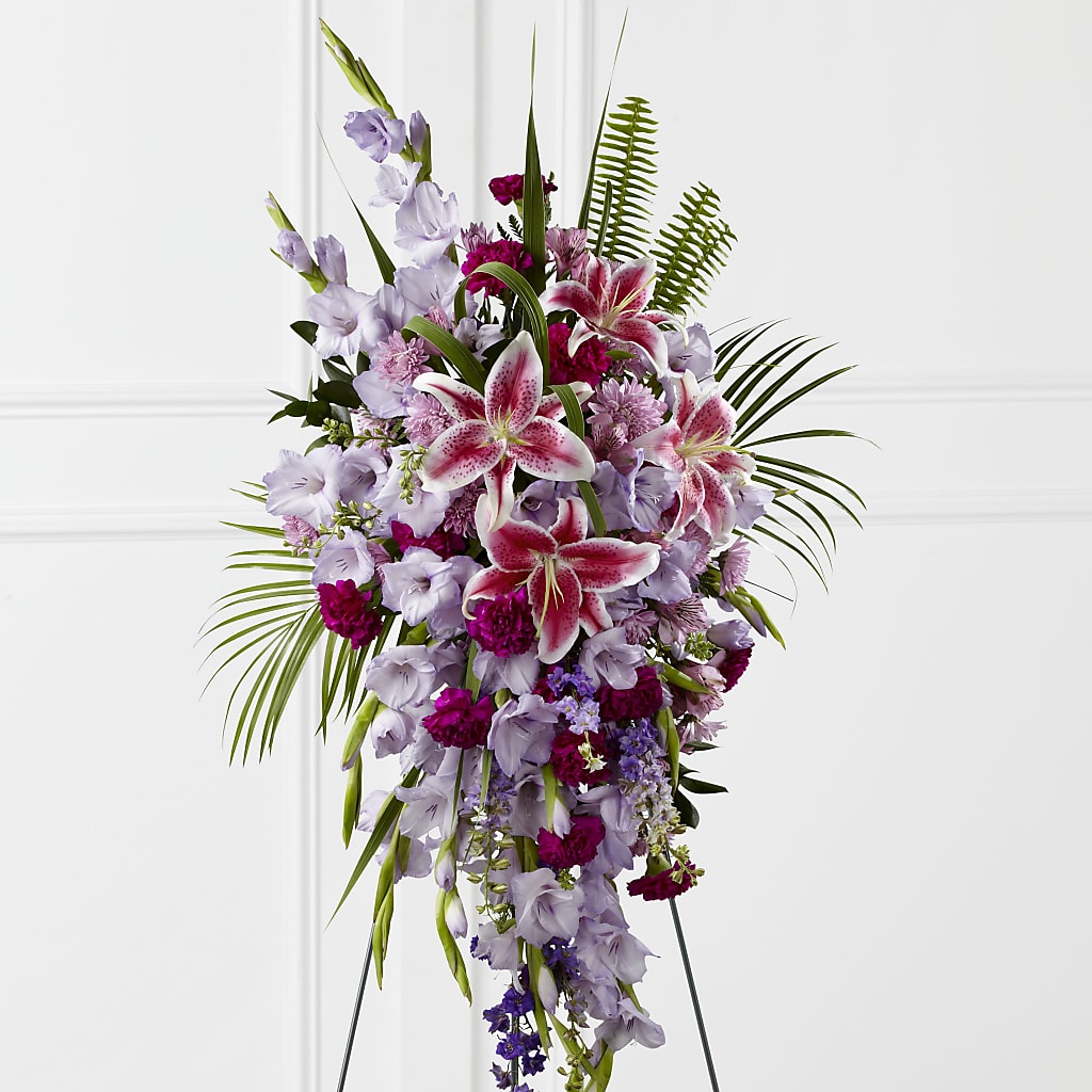 Tender Touch Standing Spray – The Flower House, Eunice LA