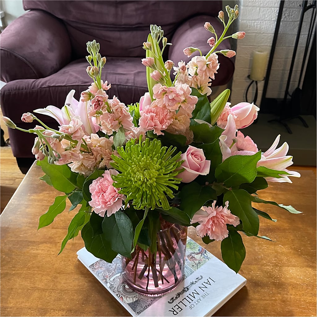 Pretty in Pink Bouquet – The Flower House, Eunice LA
