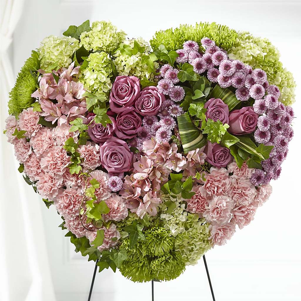 Heartwarming Standing Heart – The Flower House, Eunice LA