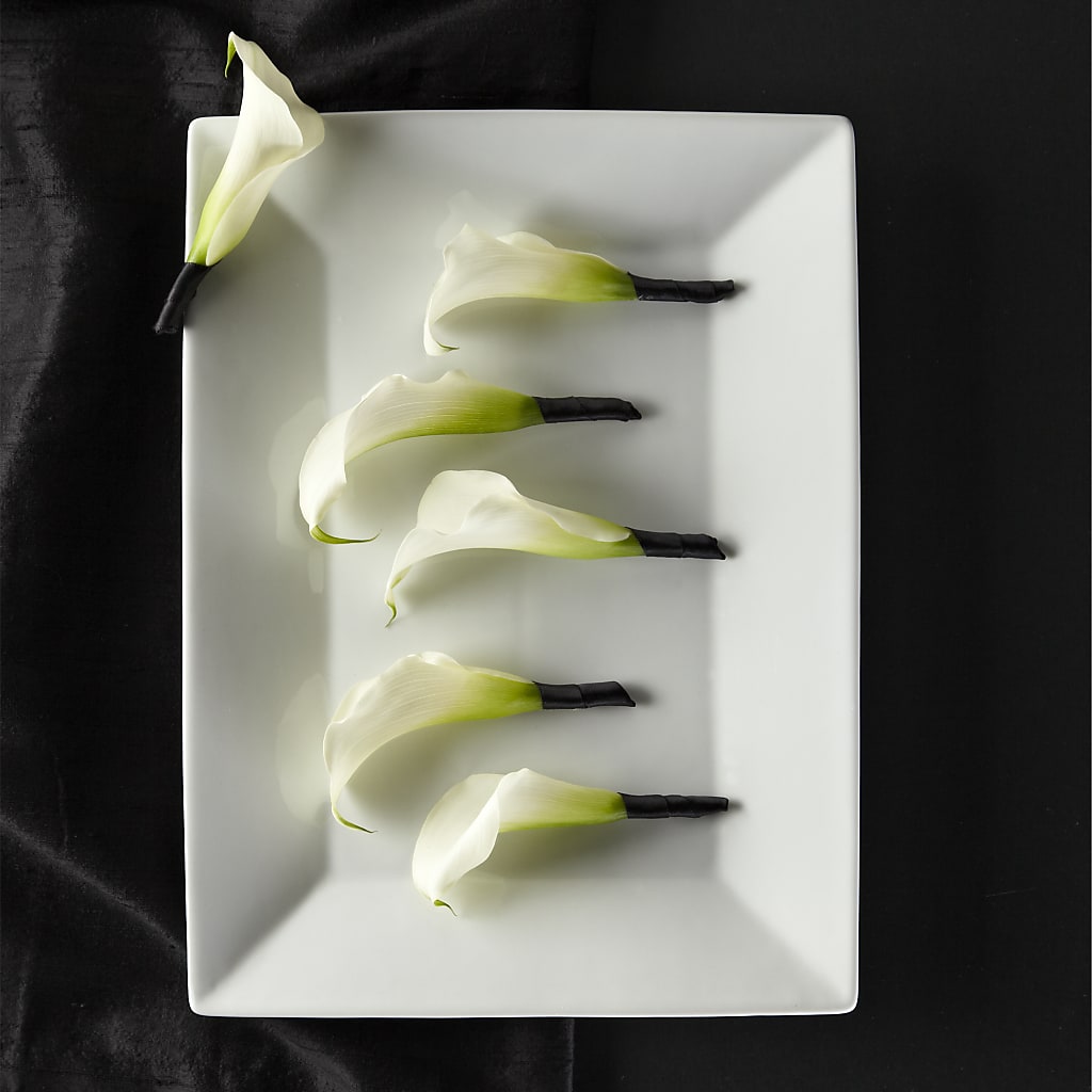 Calla Lily Promise Boutonniere – The Flower House, Eunice LA