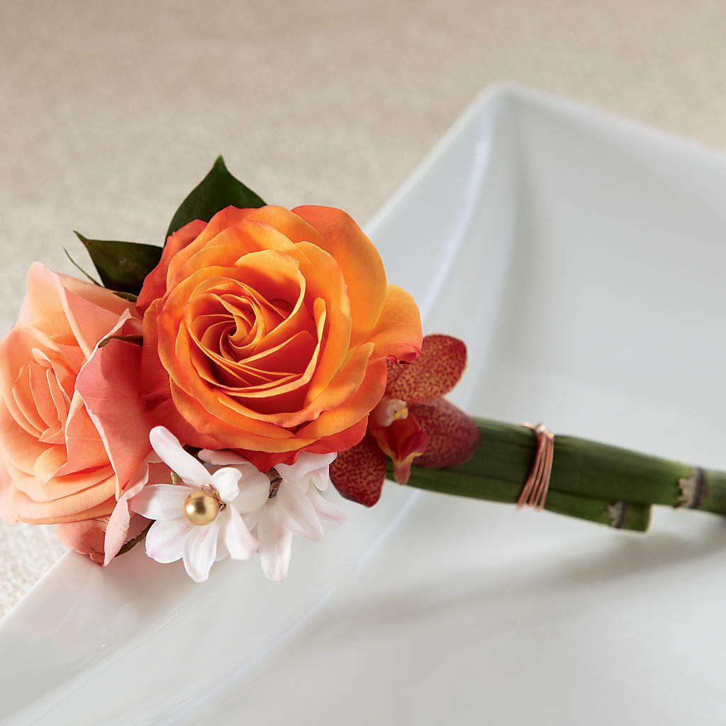 Sunset Dream Boutonniere – The Flower House, Eunice LA