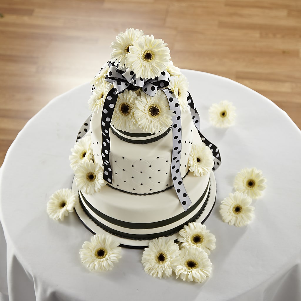Simple Sophistication Cake Décor – The Flower House, Eunice LA