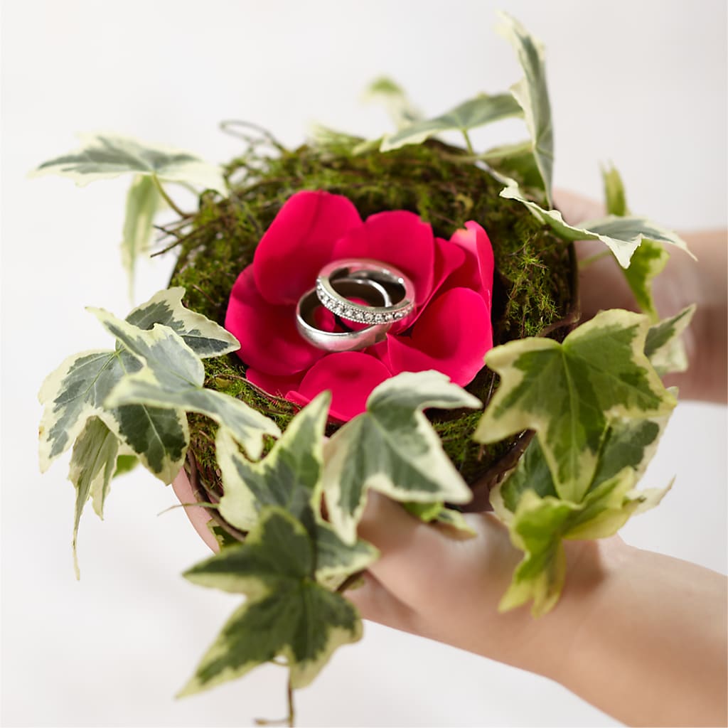 Lila Rose Ring Nest – The Flower House, Eunice LA
