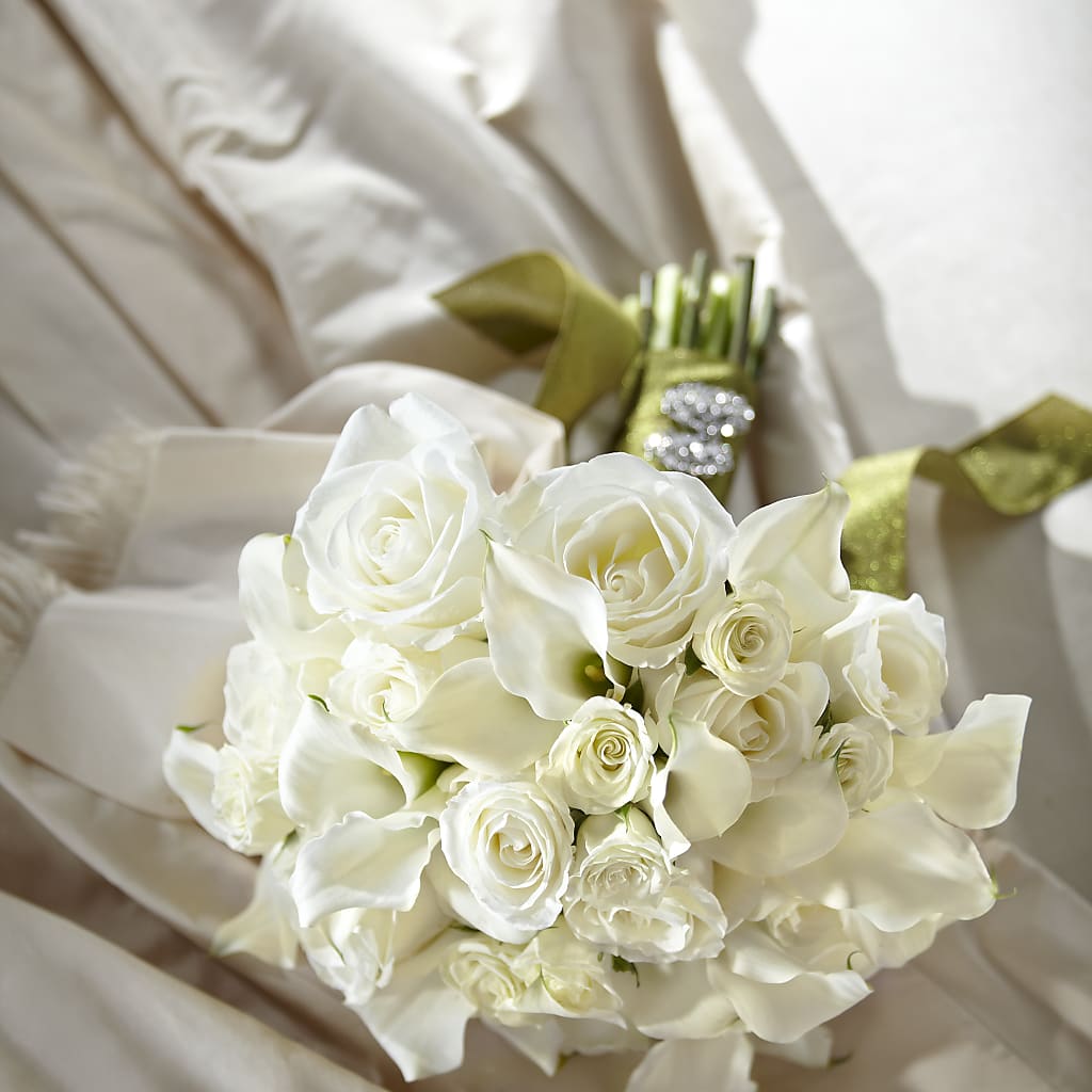 Serene Highness Bouquet – The Flower House, Eunice LA