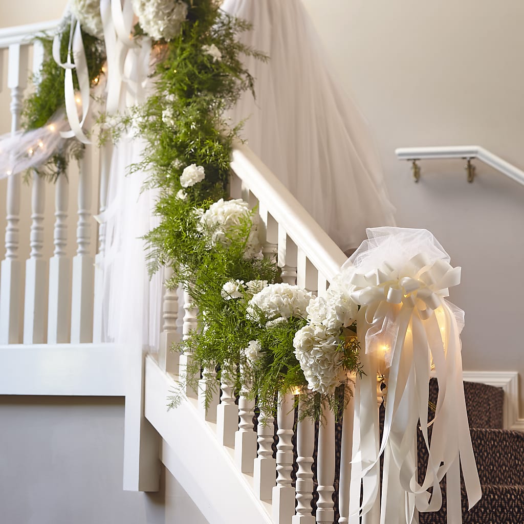 Champagne Dreams Garland – The Flower House, Eunice LA