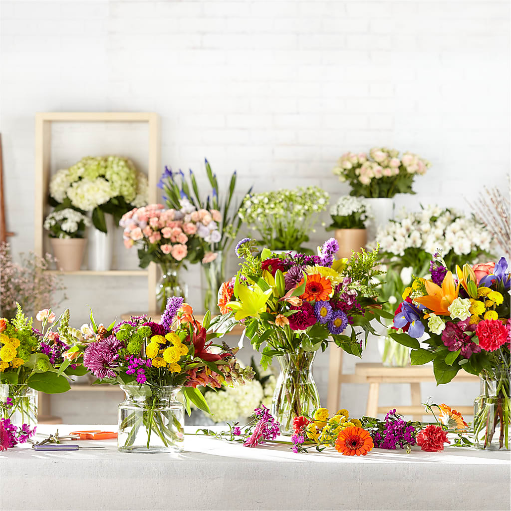 Bold & Bright – A Florist Original –  The Flower House, Eunice LA