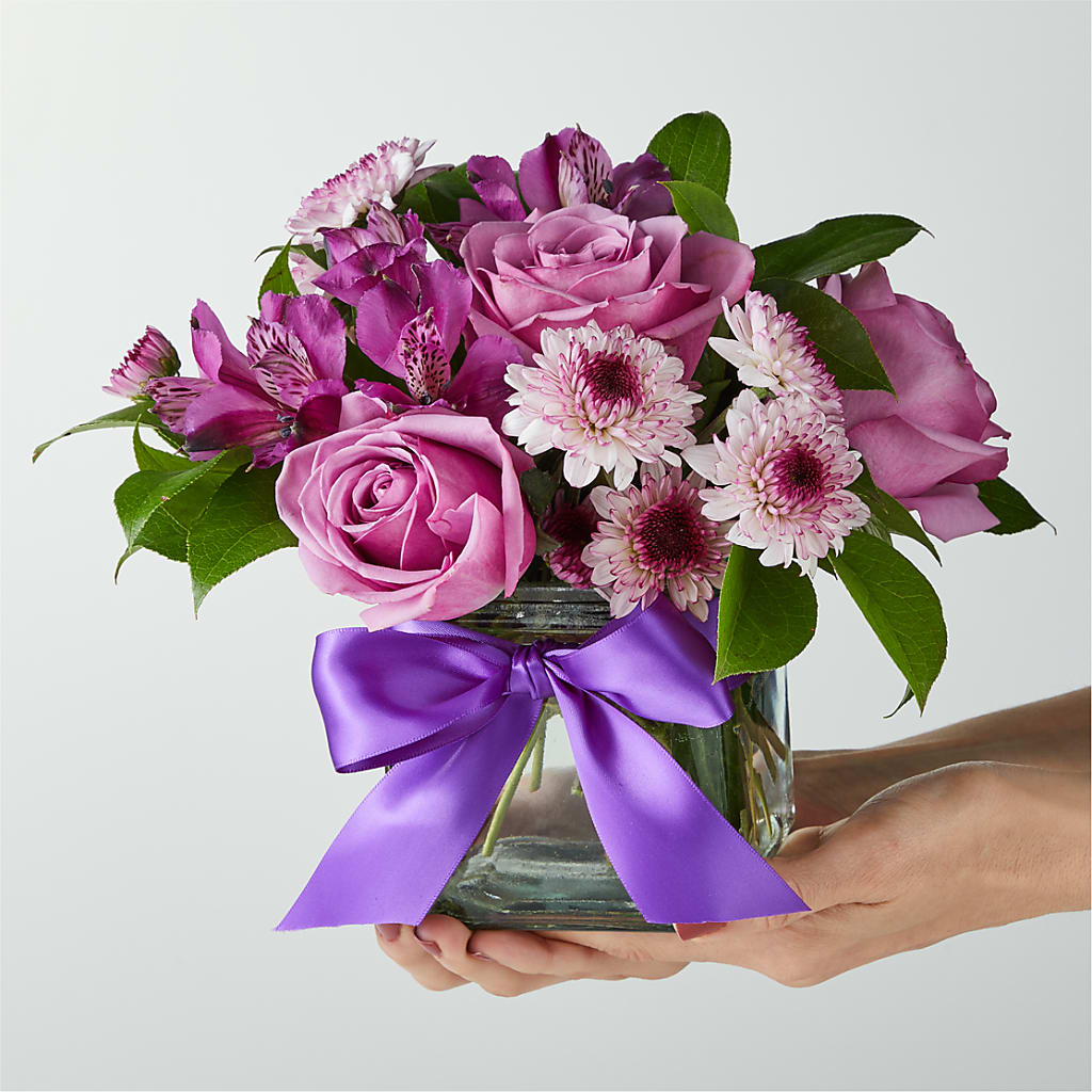 Sugarplum Bouquet –  The Flower House, Eunice LA