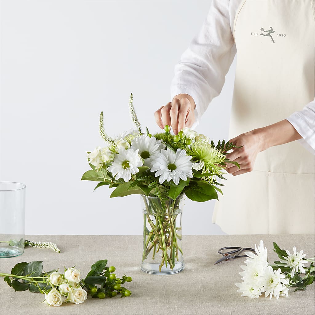 Irish Garden - A Florist Original –  The Flower House, Eunice LA