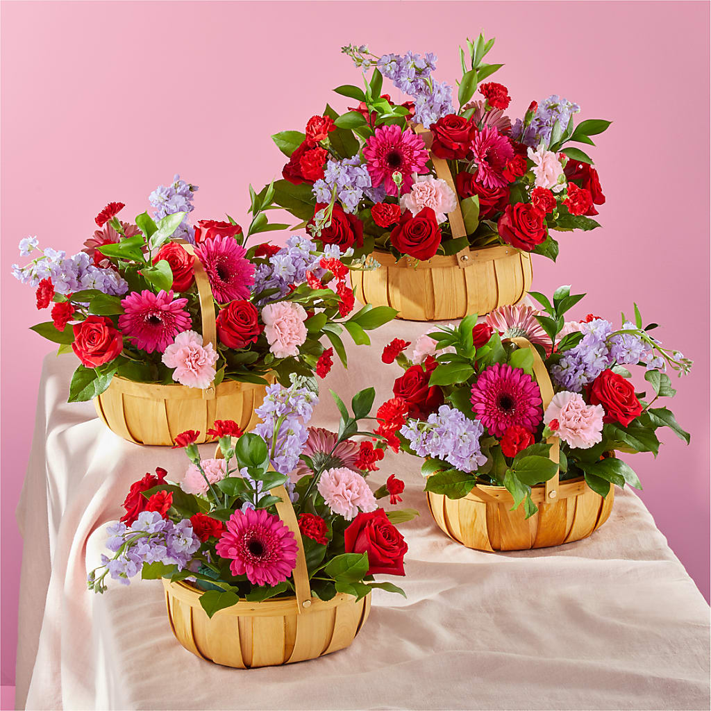Pink Picnic Basket –  The Flower House, Eunice LA