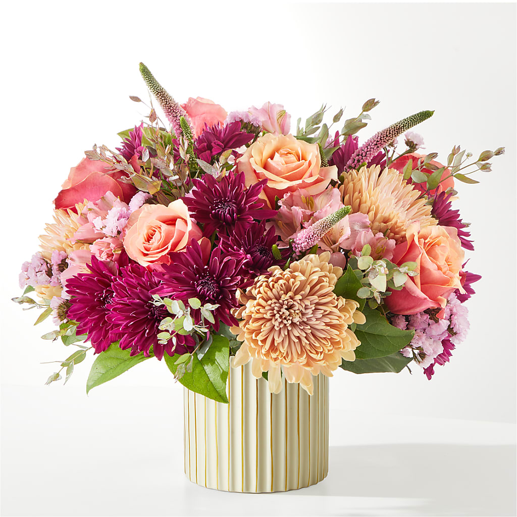 Berry Cobbler Bouquet with Ivory Vase –  The Flower House, Eunice LA