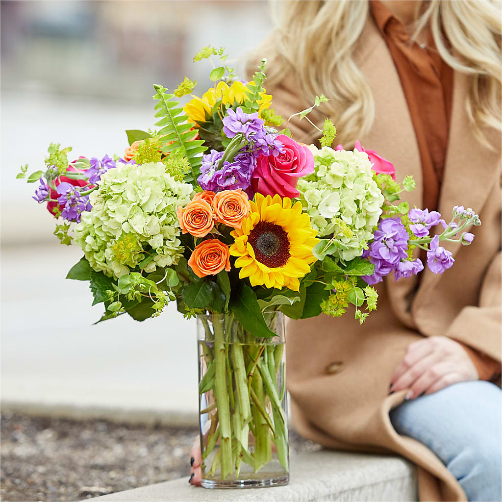 Vibrant Greetings Bouquet –  The Flower House, Eunice LA